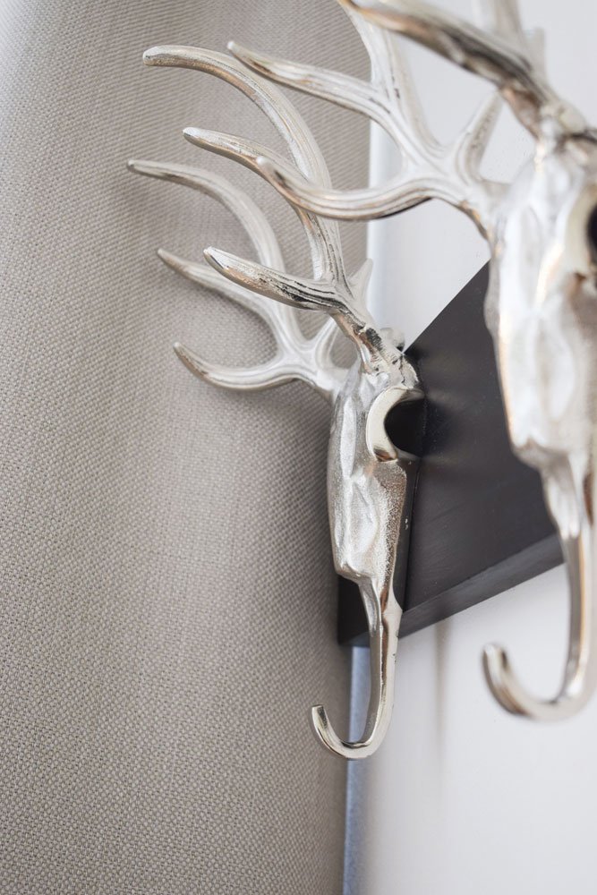 Alpine Details - Chalet Suite